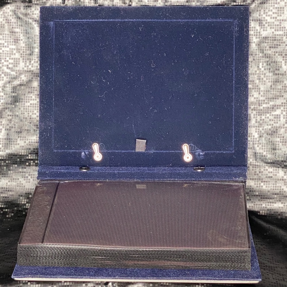 5/$20⭐️Photo frame book - Picture 2 of 7